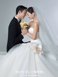 点击看大图 -挪娅婚纱摄影皇家会所