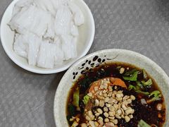 -余庆小吃(小吃一条街店)