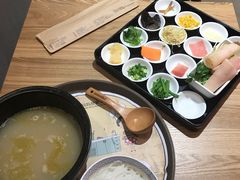 -妈妈故事米线(市府恒隆店)