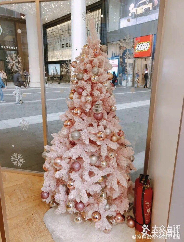 兰蔻[口红]| 梦幻铁搭、扭蛋机…还有超多明星单品免费拿 🤩
