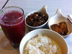 iphone_upload_pic-老娘舅餐厅(黄龙体育中心店)