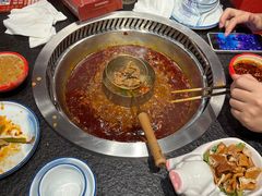 -醉董牛川派鲜肉自选火锅(烟台店)