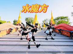 -欢乐水魔方水世界