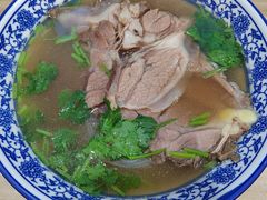 -丰登陕西水盆牛羊肉·泡馍