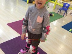 -阿布溜溜(同曦假日百货店)