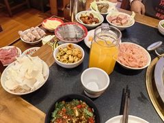 -沸炉重庆老火锅(军事博物馆店)