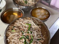 -正宗杨记普洱酸醋米线(总店)