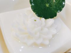 杏仁荷豆腐-堂宴·老厦门私房菜(1988仙岳总店)