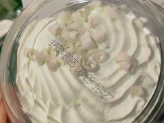 -红宝石·鲜奶小方·海派西点房(南丹店)