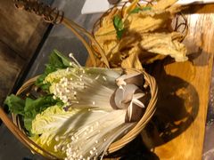 -同仁四季椰子鸡(海岸城天利店)