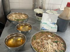 -正宗杨记普洱酸醋米线(总店)