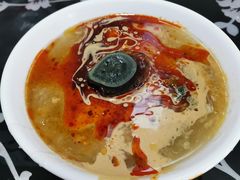 -何老二卤汁凉粉