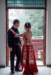 -LOVINA洛维娜婚纱礼服