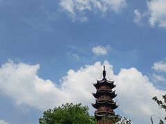 -龙华寺