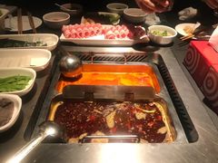 -海底捞火锅智慧餐厅(中骏世界城店)