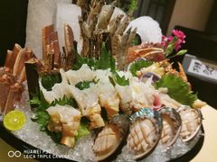 -余欢领鲜火锅(新街口店)