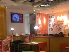 -菲滋意式餐厅(加州阳光二店)