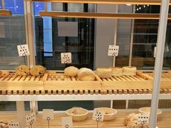 -焙丽拾光(麦凯乐直营店)
