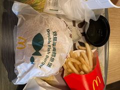 双层深海鳕鱼堡-麦当劳(团结湖店)