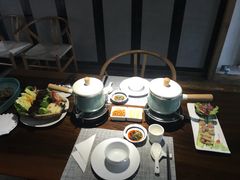 -乐领拈花溪·林涧食韵