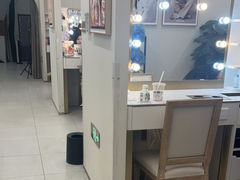 -HIMO海马体照相馆(上海华润CP静安店)