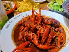 -叶派龙虾•招牌香辣蟹·海鲜(中海国际店)