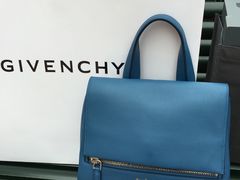 -GIVENCHY(佛罗伦萨小镇奥莱店)