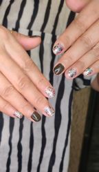 -情同手足美甲美睫