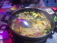 香辣牛蛙泡锅-蘭奢雅集·江浙菜(青山江滩店)