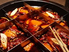-九牧鱻·渝老鬼重庆火锅(人民路店)