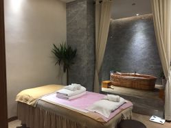 -苑苑vbeauty科技美容SPA