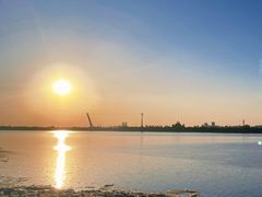 -人民防洪胜利纪念塔