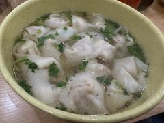 小馄饨-周震馄饨