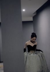 -Lady  Jane高端婚纱礼服馆