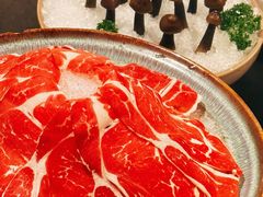 -鲜入唯煮·港式海鲜牛肉火锅(金宝街店)