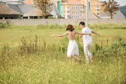 -巴黎时尚婚纱摄影(南汇店)