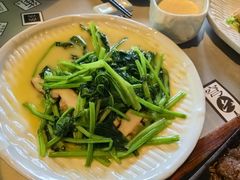 -穹六人间 people 6(岳阳路店)