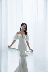 -Lady  Jane高端婚纱礼服馆