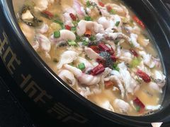 -越城记黑鱼煲(万达店)