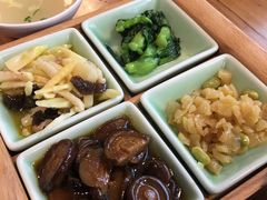 -朱洪元苏式面馆(绿宝广场店)