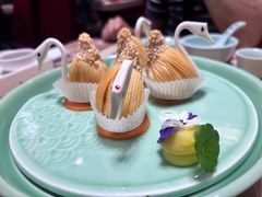 天鹅榴莲酥-丰圆轩粤式茶楼(大宁国际商业广场店)