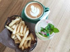 -花苑里咖啡(威远店)