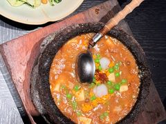 招牌石锅海胆豆腐-锦楼·臻选新杭帮(杭州中心店)