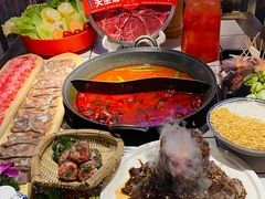 -热火朝天鲜切牛肉火锅(南强街巷店)