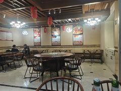 大堂-忆家小厨(凤城九路店)