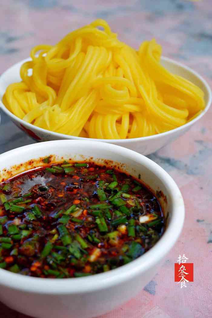 夏家米凉粉-"是威宁的老字号,主打的是米凉粉,但是作为.