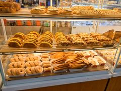 -PARIS BAGUETTE巴黎贝甜(周浦万达店)