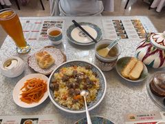 -汗腾格里·风味餐厅(新疆驻京办店)