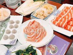 -楼外楼大刀肉传统火锅(西安大路店)