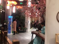 -万重锦·人文川菜馆(骡马市店)